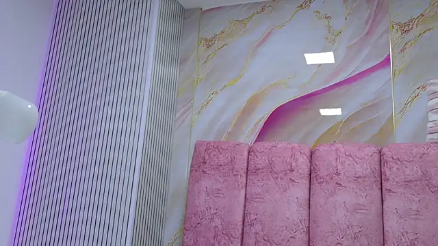 emmacurvy online show from 04/02/26, 03:02