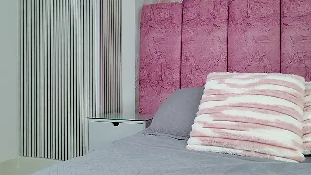 emmacurvy online show from 02/19/26, 03:03