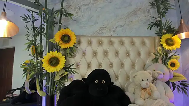 Snapshot of LittleeJaz chatting on 07/20/26, 02:08 LittleeJaz online show from 07/20/26, 02:08