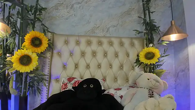 LittleeJaz online show from 03/07/26, 04:19