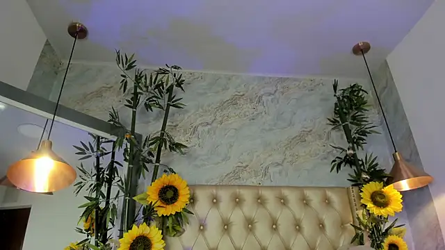 Snapshot of LittleeJaz chatting on 07/19/26, 02:42 LittleeJaz online show from 07/19/26, 02:42