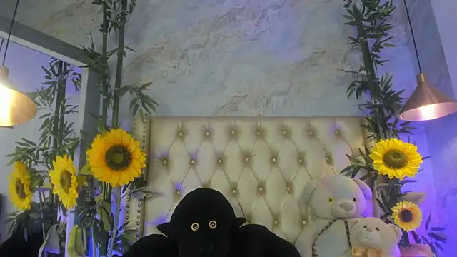 LittleeJaz online show from 05/28/26, 05:04
