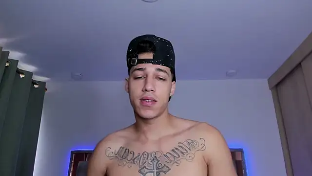 orionblaze69  online show from 06/05/26, 02:12