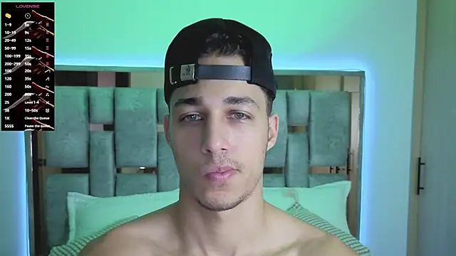 Snapshot of orionblaze69_ chatting on 09/17/25, 04:58 orionblaze69 online show from 09/17/25, 04:58