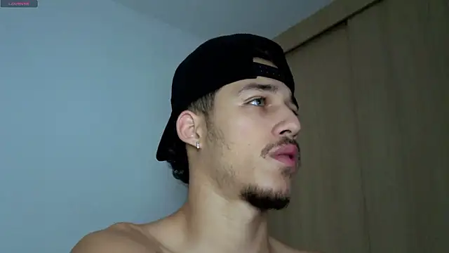 Snapshot of orionblaze69_ chatting on 02/21/26, 10:06 orionblaze69 online show from 02/21/26, 10:06