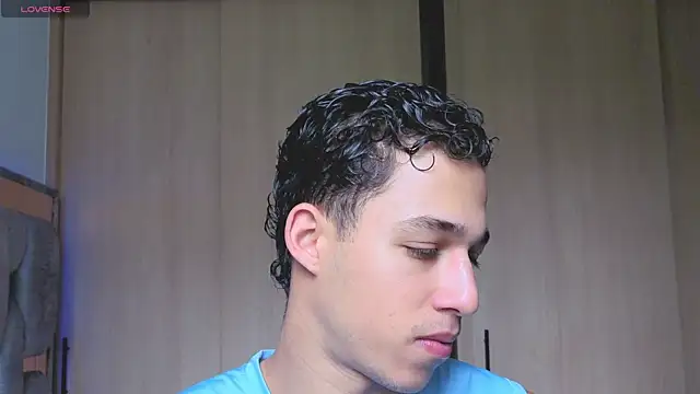 Snapshot of orionblaze69_ chatting on 11/23/25, 06:07 orionblaze69 online show from 11/23/25, 06:07