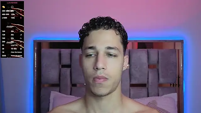 Snapshot of orionblaze69_ chatting on 09/12/25, 02:44 orionblaze69 online show from 09/12/25, 02:44