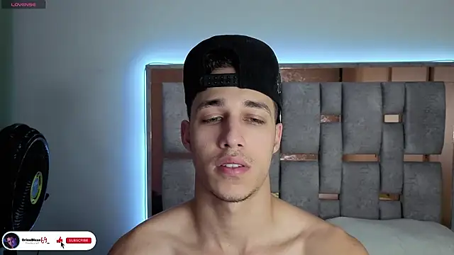 orionblaze69  online show from 03/25/26, 02:01