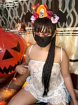 Ariana  Marie online show from 10/27/25, 09:38