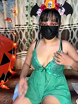 Ariana  Marie online show from 10/29/25, 01:15