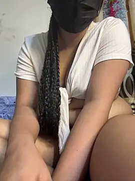 Ariana  Marie online show from 11/22/25, 11:14