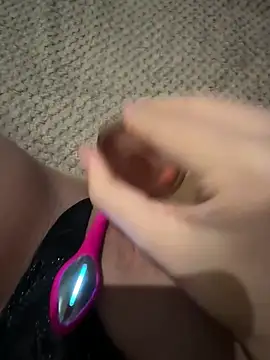 anonimgirl18old online show from 04/04/26, 09:10