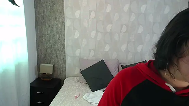 elamurray online show from 10/28/25, 01:32