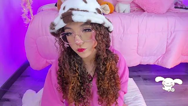 hannacutegod online show from 11/25/25, 04:57