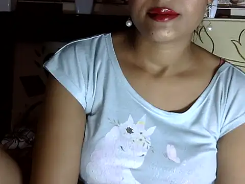 Snapshot of hotee_bhabi chatting on 09/08/25, 05:45 hotee bhabi online show from 09/08/25, 05:45