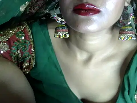 Snapshot of hotee_bhabi chatting on 09/30/25, 05:57 hotee bhabi online show from 09/30/25, 05:57