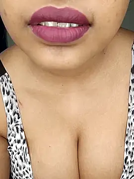 sex-withcouple online show from 02/21/26, 03:08