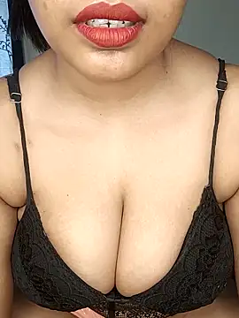 sex-withcouple online show from 04/23/26, 03:02