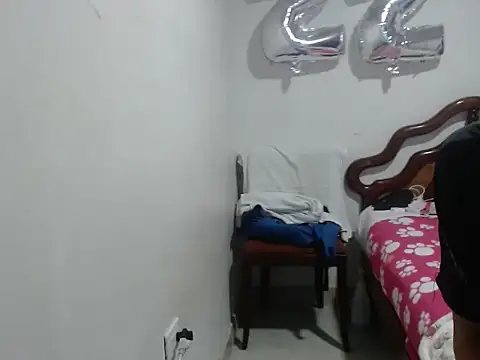 Valentina bss online show from 12/15/25, 09:53