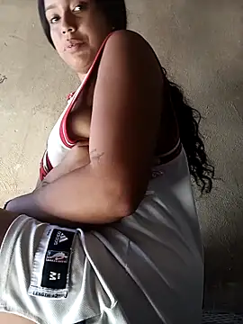 Fernanda30 online show from 12/14/25, 02:44