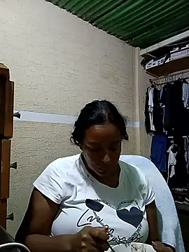 Fernanda30 online show from 11/28/25, 03:34