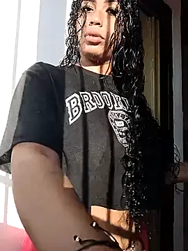 Fernanda30 online show from 11/26/25, 11:43