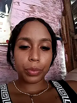 Fernanda30 online show from 09/18/25, 07:28