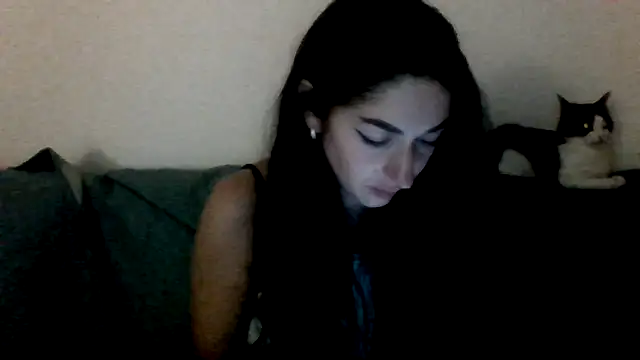 Snapshot of milagaborxx chatting on 05/21/26, 06:49 milagaborxx online show from 05/21/26, 06:49