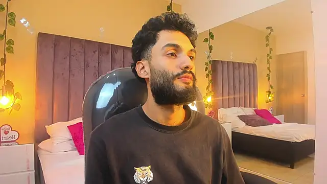 Ryan Jackson  online show from 11/27/25, 04:46