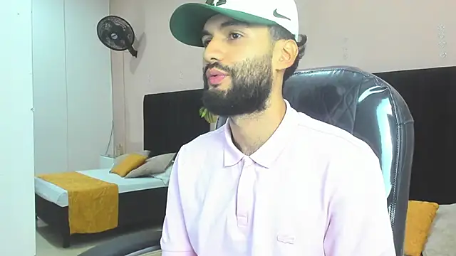 Ryan Jackson  online show from 11/12/25, 05:55