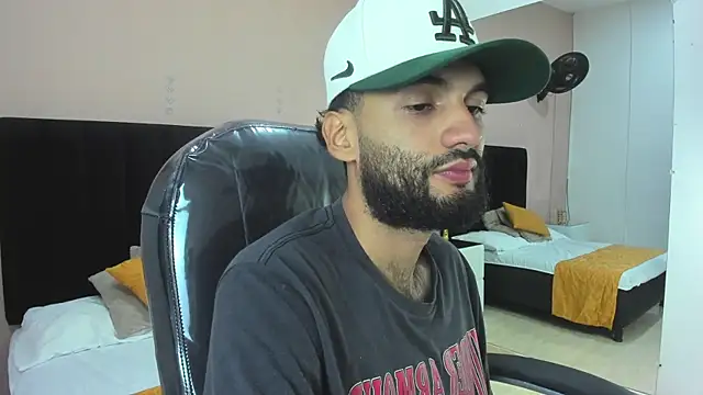 Ryan Jackson  online show from 11/07/25, 05:45