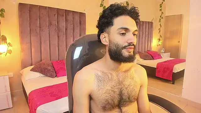 Ryan Jackson  online show from 11/25/25, 04:24