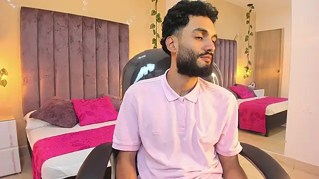 Ryan Jackson  online show from 11/23/25, 05:06