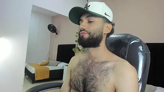 Ryan Jackson  online show from 11/09/25, 03:43