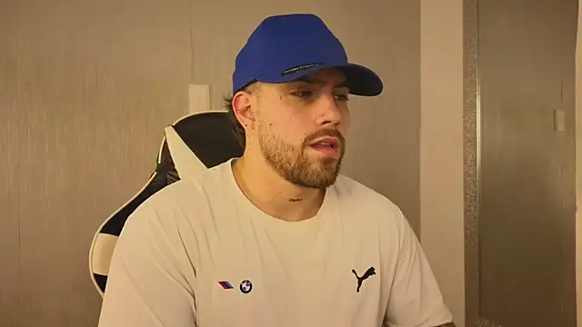 Snapshot of Ades_Lowe chatting on 11/14/25, 12:53 Ades Lowe online show from 11/14/25, 12:53