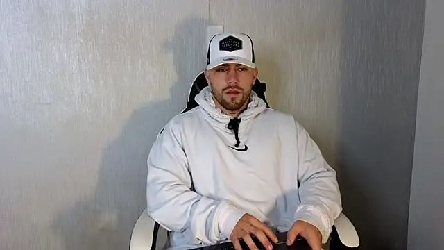 Snapshot of Ades_Lowe chatting on 09/24/25, 11:50 Ades Lowe online show from 09/24/25, 11:50