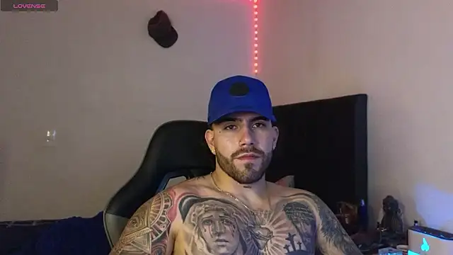 Ades Lowe online show from 02/18/26, 06:33