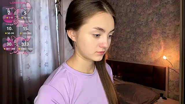 LoraDavi online show from 02/18/26, 08:44