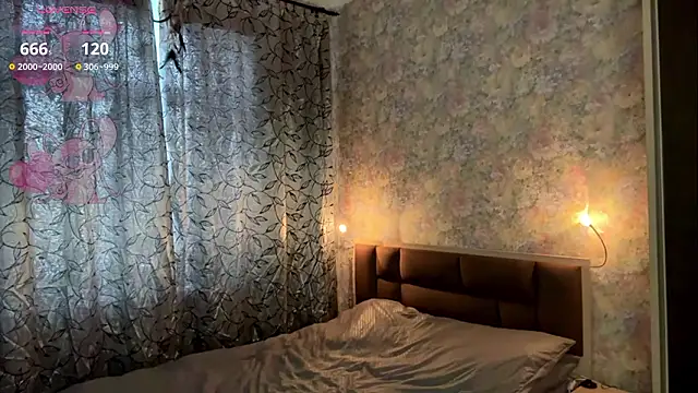 LoraDavi online show from 02/12/26, 07:19