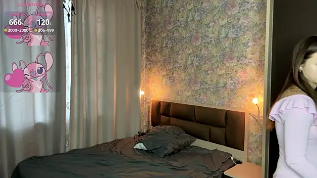 LoraDavi online show from 05/01/26, 03:22