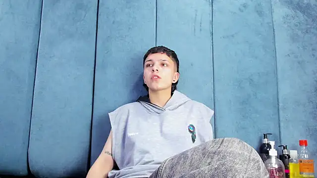 Megan Thompson  online show from 02/27/26, 02:23