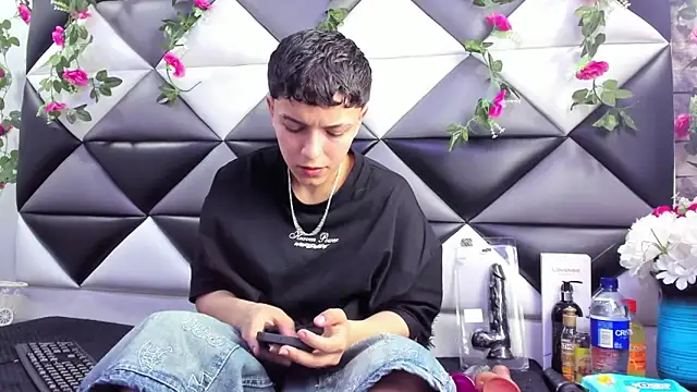 Snapshot of Megan_Thompson_ chatting on 10/18/25, 02:13 Megan Thompson  online show from 10/18/25, 02:13