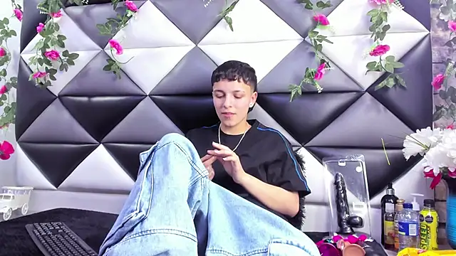 Snapshot of Megan_Thompson_ chatting on 10/09/25, 02:34 Megan Thompson  online show from 10/09/25, 02:34