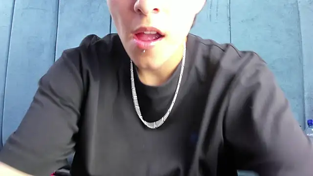 Megan Thompson  online show from 02/13/26, 02:11