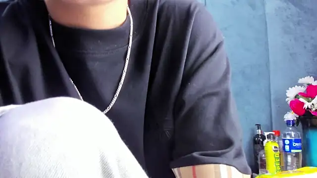 Megan Thompson  online show from 02/25/26, 02:23