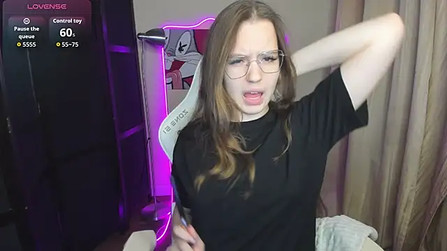 ShalinaMontana online show from 09/30/25, 03:18