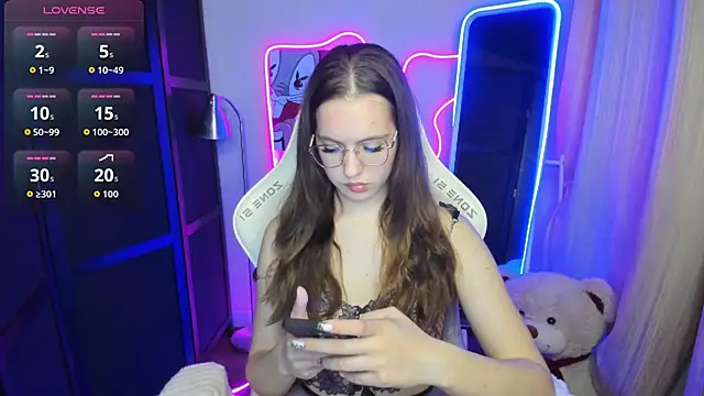 ShalinaMontana online show from 09/22/25, 04:13