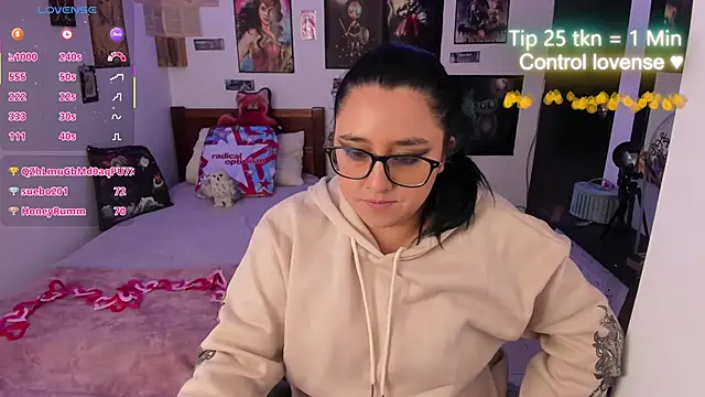 Snapshot of Cherry_blush_ chatting on 02/03/26, 02:53 Cherry blush online show from 02/03/26, 02:53