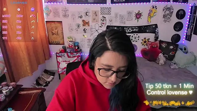 Cherry blush  online show from 04/10/26, 09:44