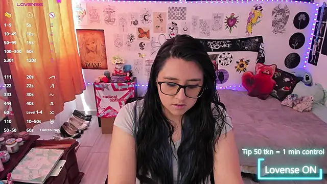 Cherry blush  online show from 04/21/26, 06:58